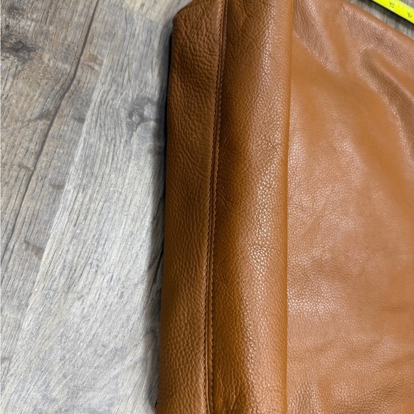 Michael Kors Camel Leather Hobo Shoulder Bag - Picture 4 of 5